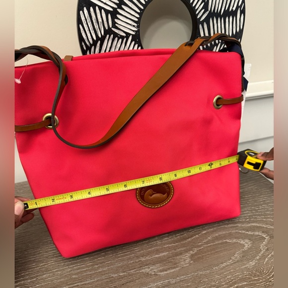 Dooney & Bourke shoulder bag - Picture 13 of 13